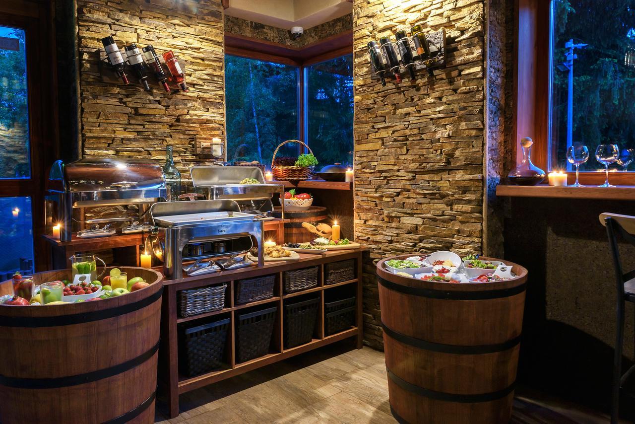 Pinus Villas Lodge With Private Jacuzzi & Phyto-Sauna Retreat Zheleznitsa Dış mekan fotoğraf