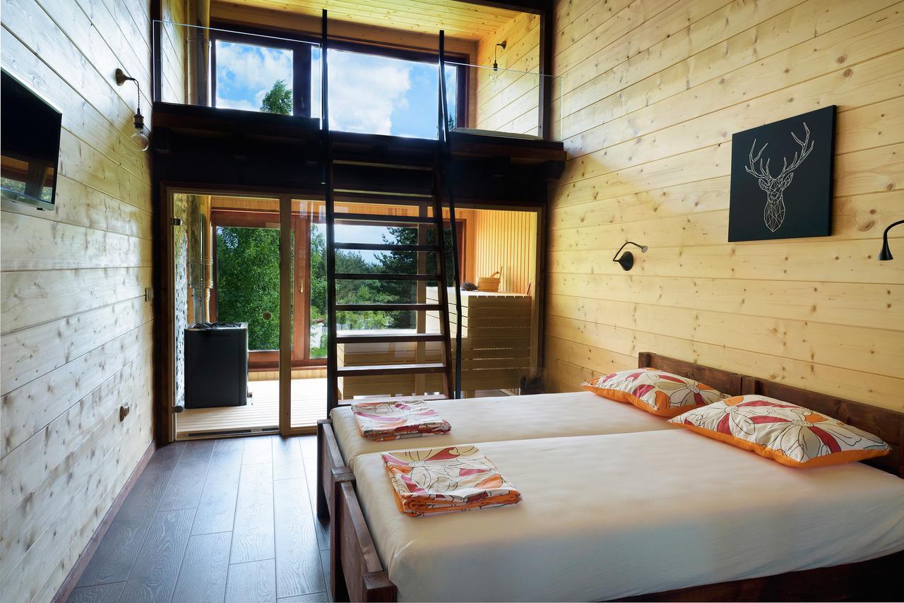 Pinus Villas Lodge With Private Jacuzzi & Phyto-Sauna Retreat Zheleznitsa Dış mekan fotoğraf